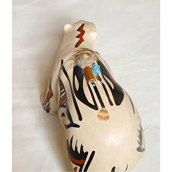 Native American Pottery Bear Sculpture Handmade Painted -Signed 11'' U1771 - Picture 4 of 11